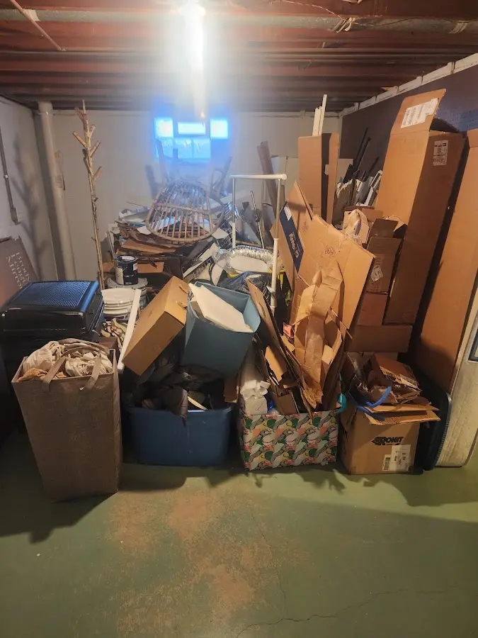 Roll-off dumpster container at job site for Construction Dumpster Rental in Ridgefield